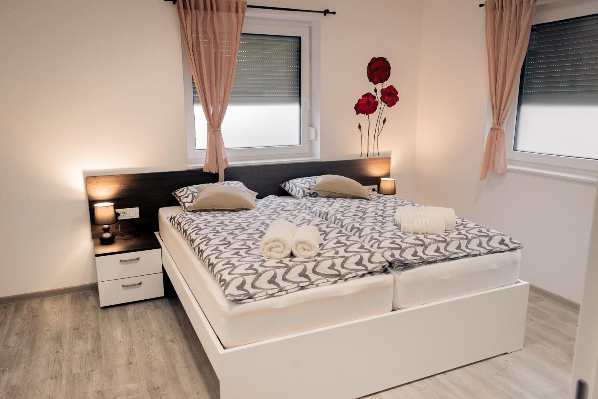 Prima Countryside Apartments Zirovnica Стая снимка